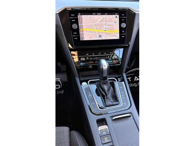 VW Passat 2.0TDI 150HP DISTRONIC LANE ASSIST EURO6D-TEMP - автомобили, коли, обяви за нови и употребявани 10