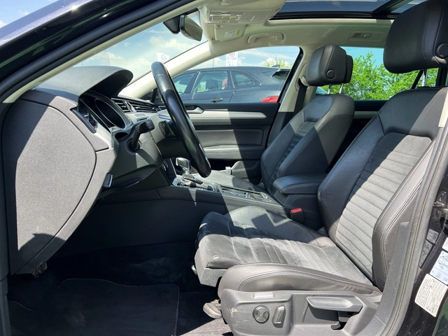 VW Passat GTE PLUG-IN HYBRID - автомобили, коли, обяви за нови и употребявани 8