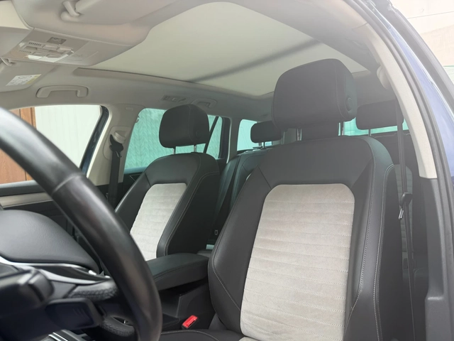 VW Passat R-Line* 4motion* DYNAUDIO* 240к.с.* 360 камери - автомобили, коли, обяви за нови и употребявани 7