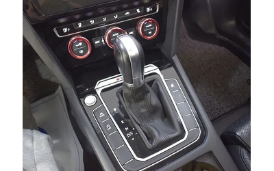 VW Passat 2.0 Tdi 4Motion Prestige - САМО 30% АВАНС - автомобили, коли, обяви за нови и употребявани 8