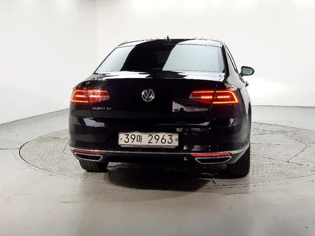 VW Passat 2.0 Tdi 4Motion Prestige - САМО 30% АВАНС - автомобили, коли, обяви за нови и употребявани 7
