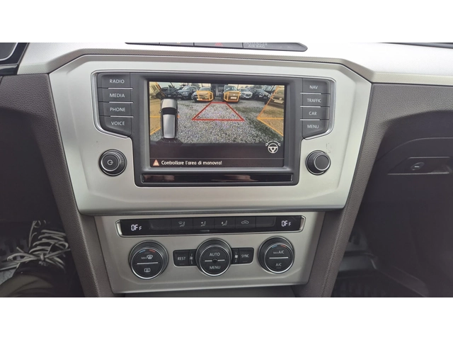 VW Passat 1.6TDI COMFORT КАМЕРА НАВИ ЛИЗИНГ ВИДЕО - автомобили, коли, обяви за нови и употребявани 15