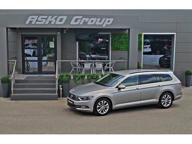 VW Passat 2.0TDI/GERMANY/DISTRONIC/ERGO COMFORT/CAR PLAY/LIZ - автомобили, коли, обяви за нови и употребявани 16