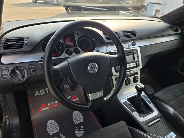 VW Passat 2.0TDI-140кс= 6ск= КСЕНОН= ПОДГРЕВ= ALCANTAR - автомобили, коли, обяви за нови и употребявани 7