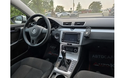 VW Passat 7= 2.0TDI-140кс= 6ск= НАВИ= АВТОПИЛОТ - автомобили, коли, обяви за нови и употребявани 12