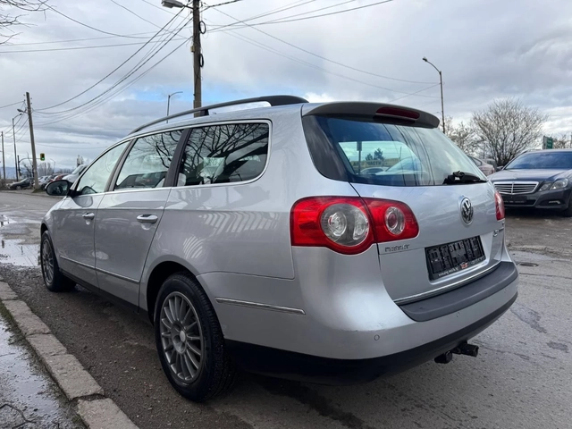 VW Passat 1, 400CNG EURO5B - автомобили, коли, обяви за нови и употребявани 4