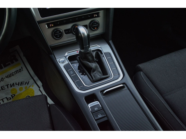 VW Passat Variant 4motion - автомобили, коли, обяви за нови и употребявани 4