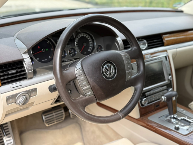VW Phaeton НОВ !! БЕЗУПРЕЧЕН !! - автомобили, коли, обяви за нови и употребявани 10