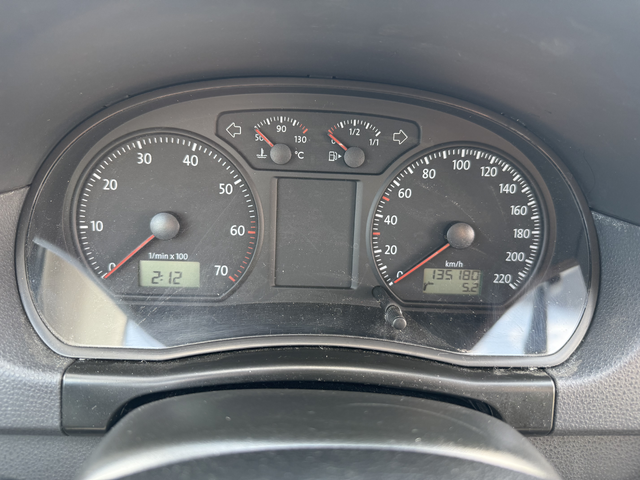 VW Polo 1.2i - автомобили, коли, обяви за нови и употребявани 11