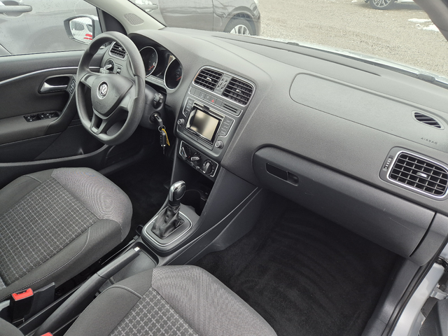 Vw Polo 1.4 TDI Avtomat - автомобили, коли, обяви за нови и употребявани 7