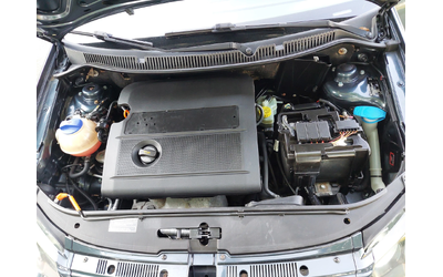 VW Polo 1, 4i AUTOMATIC - автомобили, коли, обяви за нови и употребявани 13