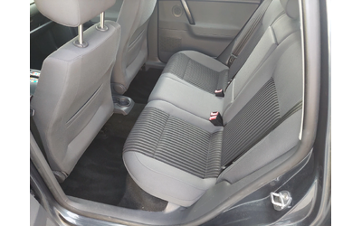 VW Polo 1, 4i AUTOMATIC - автомобили, коли, обяви за нови и употребявани 7