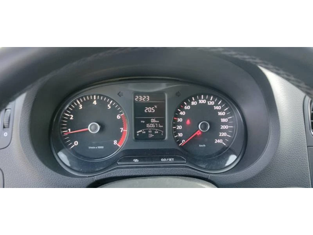 VW Polo 1, 2i 69ps EURO 5B - автомобили, коли, обяви за нови и употребявани 9