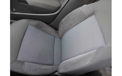 VW Polo 1,6TDI 90ps - автомобили, коли, обяви за нови и употребявани 9