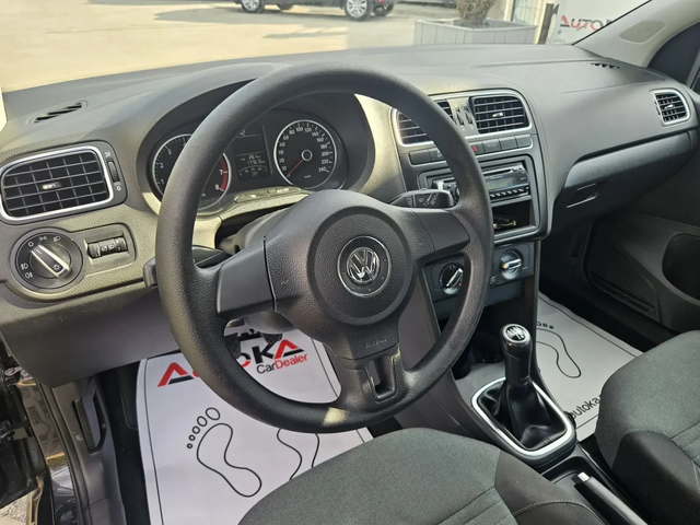 VW Polo 1.4i-86кс= ФАБРИЧНА ГАЗ= ОБСЛУЖЕН= КЛИМАТИК - автомобили, коли, обяви за нови и употребявани 7