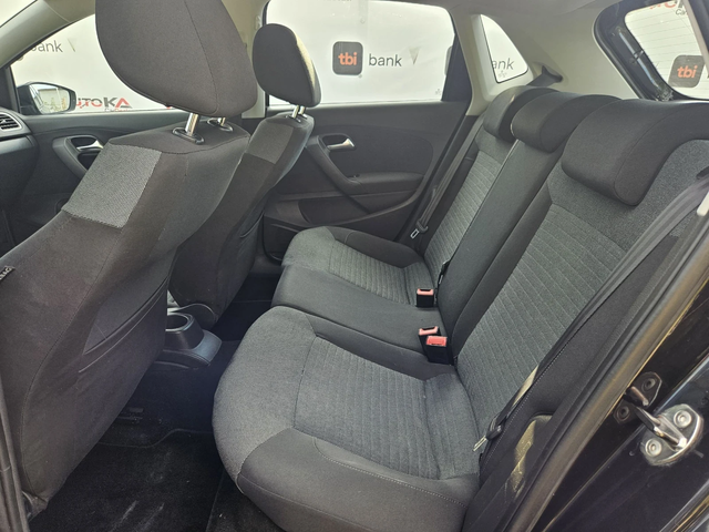 VW Polo 1.4i-86кс= ФАБРИЧНА ГАЗ= ОБСЛУЖЕН= КЛИМАТИК - автомобили, коли, обяви за нови и употребявани 8