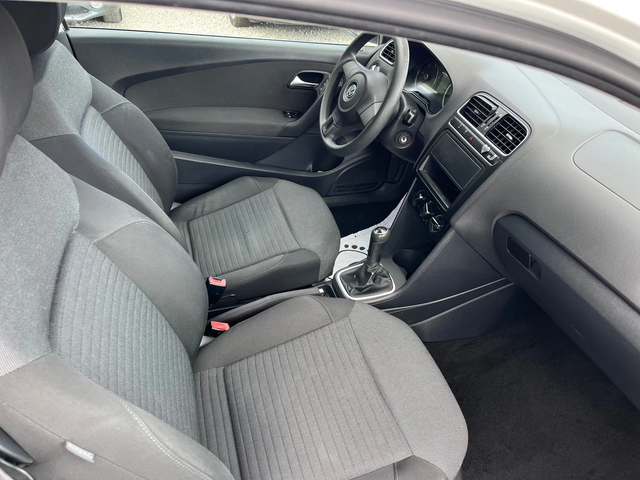 VW Polo 1.2TDI - автомобили, коли, обяви за нови и употребявани 8
