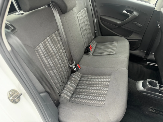 VW Polo 1.4 TDI/Euro 6B/AC/Media - автомобили, коли, обяви за нови и употребявани 13