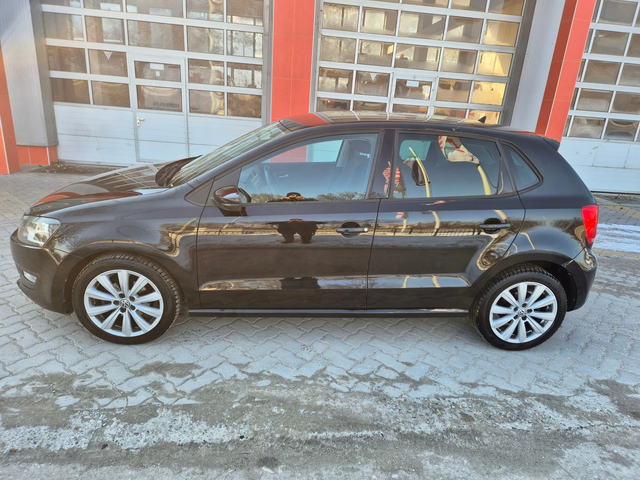 VW Polo 1.4i 86k.s KLIMATRONIK - автомобили, коли, обяви за нови и употребявани 7