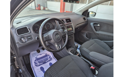 VW Polo 1.4i 86k.s KLIMATRONIK - автомобили, коли, обяви за нови и употребявани 8