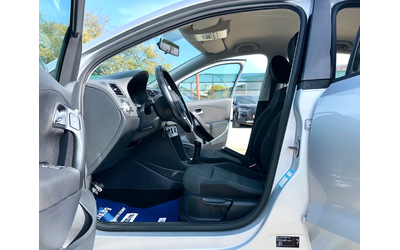 VW Polo 1.2i 105HP - автомобили, коли, обяви за нови и употребявани 8