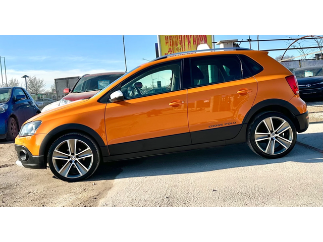 VW Polo CROSS 1.2i 105HP - автомобили, коли, обяви за нови и употребявани 3