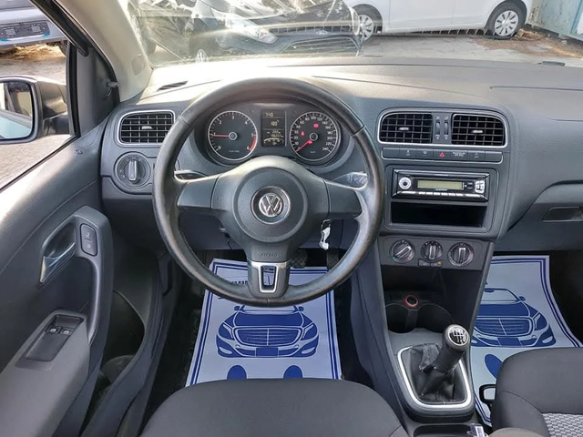 VW Polo 1.2TDI - автомобили, коли, обяви за нови и употребявани 9
