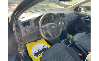 VW Polo Италия - автомобили, коли, обяви за нови и употребявани 10