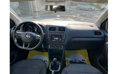 VW Polo Италия - автомобили, коли, обяви за нови и употребявани 8