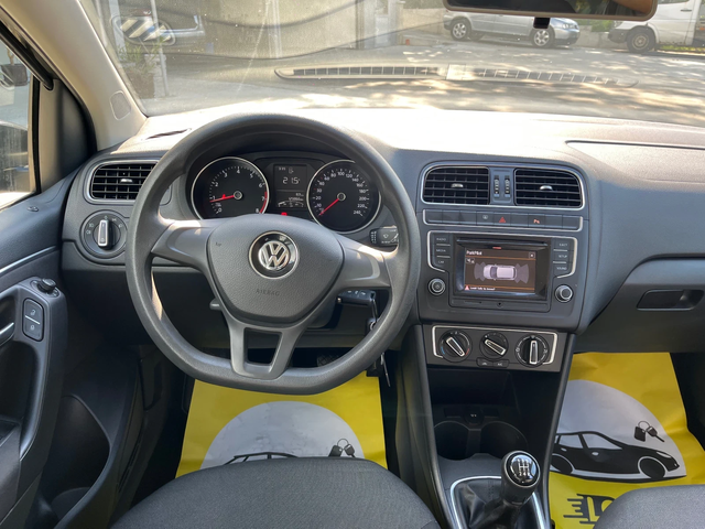 VW Polo Италия - автомобили, коли, обяви за нови и употребявани 9