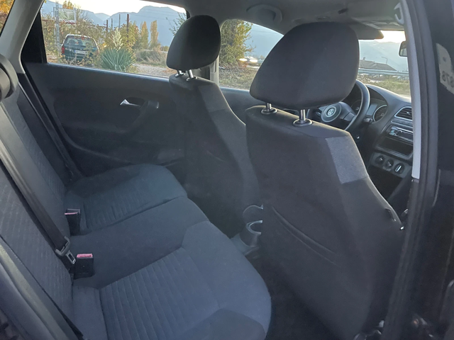VW Polo 1.6TDI-75-ITALIA - автомобили, коли, обяви за нови и употребявани 5