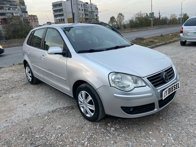 VW Polo 1.4TDI-KLIMA - автомобили, коли, обяви за нови и употребявани 2