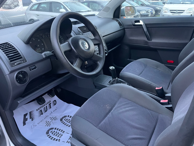 VW Polo 1.4TDI-KLIMA - автомобили, коли, обяви за нови и употребявани 9