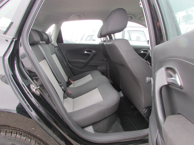 VW Polo 1.2i EURO5B - автомобили, коли, обяви за нови и употребявани 10