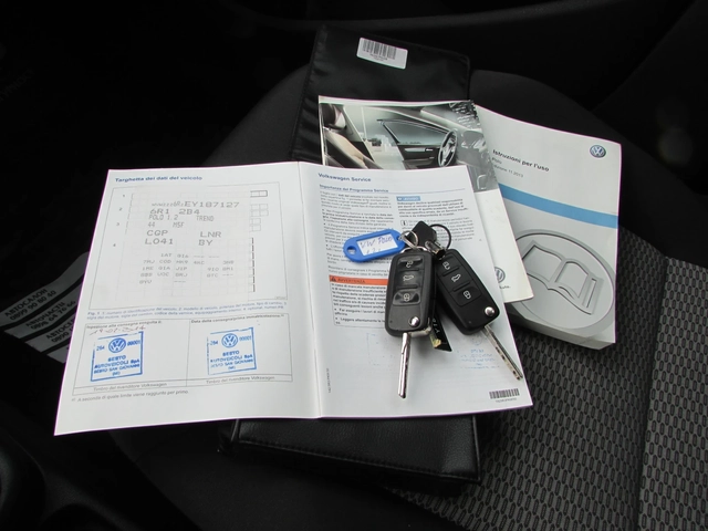 VW Polo 1.2i EURO5B - автомобили, коли, обяви за нови и употребявани 14