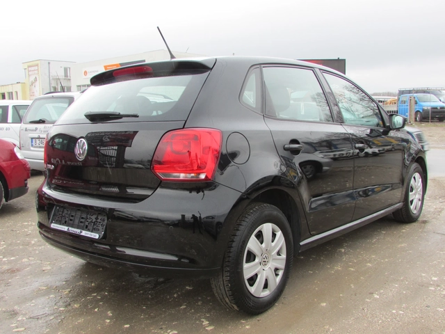 VW Polo 1.2i EURO5B - автомобили, коли, обяви за нови и употребявани 4
