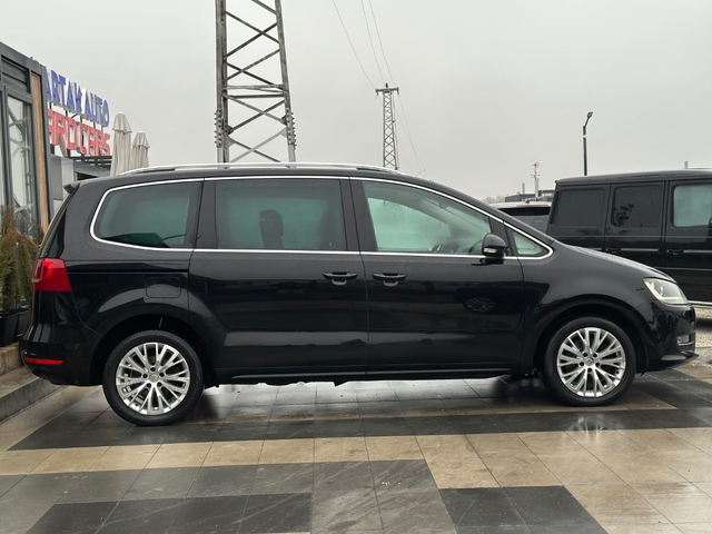VW Sharan * 2.0TDI* DSG* HIGHLINE* 7Места* - автомобили, коли, обяви за нови и употребявани 6