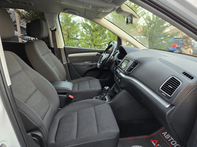 VW Sharan 2.0TDI-150кс= 7МЕСТА= АВТОМАТ= ДИСТРОНИК= LED - автомобили, коли, обяви за нови и употребявани 14