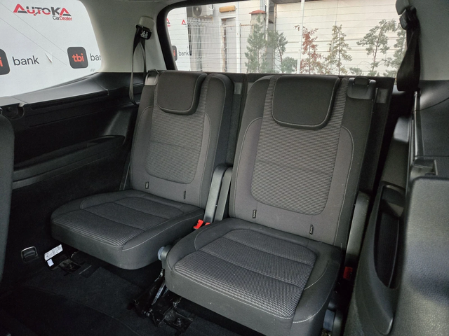 VW Sharan 2.0TDI-150кс= 7МЕСТА= АВТОМАТ= ДИСТРОНИК= LED - автомобили, коли, обяви за нови и употребявани 9