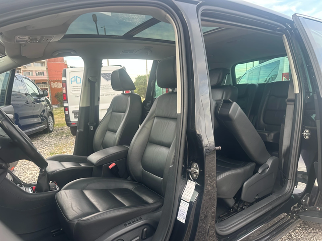 VW Sharan 2.0TDI 140kc 4x4 7mesten FULLL - автомобили, коли, обяви за нови и употребявани 8