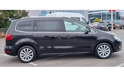 VW Sharan 2.0 High line  Панорама Алкантара Нави Ксенон - автомобили, коли, обяви за нови и употребявани 7