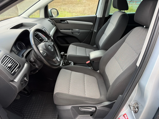 VW Sharan 2.0 TDI 140к.с / LED / NAVI / PARKTRONIC / XENON - автомобили, коли, обяви за нови и употребявани 9