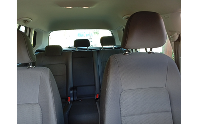 vw-sportsvan-1-6 - 3