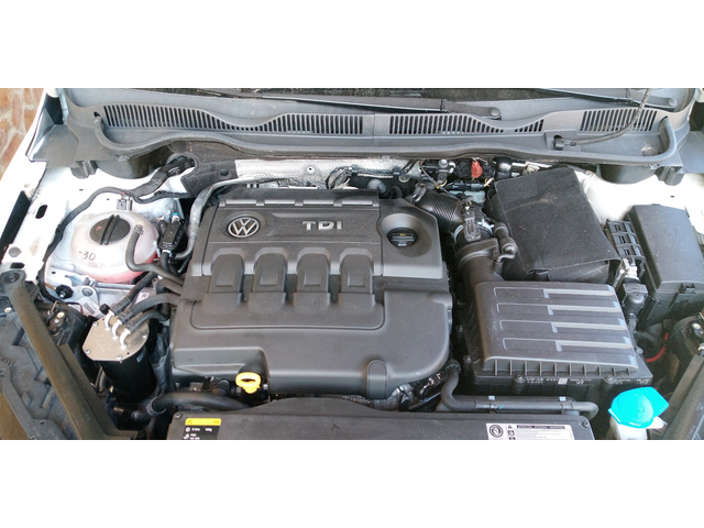 VW Sportsvan 1.6 - автомобили, коли, обяви за нови и употребявани 7