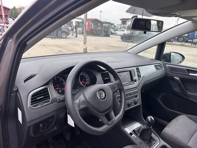 VW Sportsvan 1.6TDI NAVI EURO 6 - автомобили, коли, обяви за нови и употребявани 10