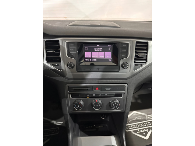 VW Sportsvan NAVI - автомобили, коли, обяви за нови и употребявани 8