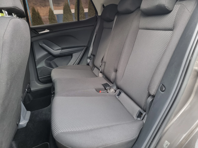 VW T-Cross 1.6 Tdi Distronik/Klima/2021g - автомобили, коли, обяви за нови и употребявани 12