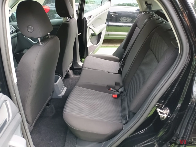 VW T-Cross 1.6ТDi/EURO 6/Distronik - автомобили, коли, обяви за нови и употребявани 15
