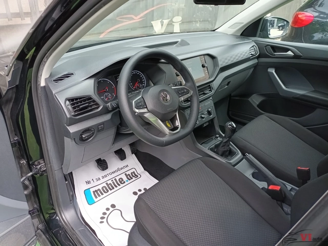 VW T-Cross 1.6ТDi/EURO 6/Distronik - автомобили, коли, обяви за нови и употребявани 9
