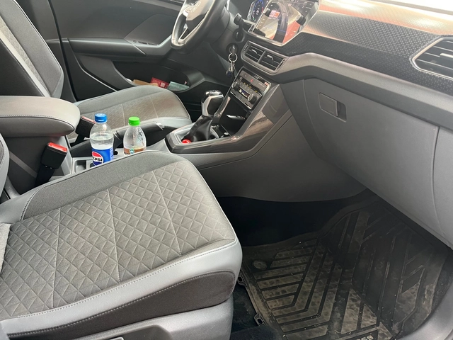 VW T-Cross Първи собственик ! 1.5 TFSI DSG 22600 км - автомобили, коли, обяви за нови и употребявани 11